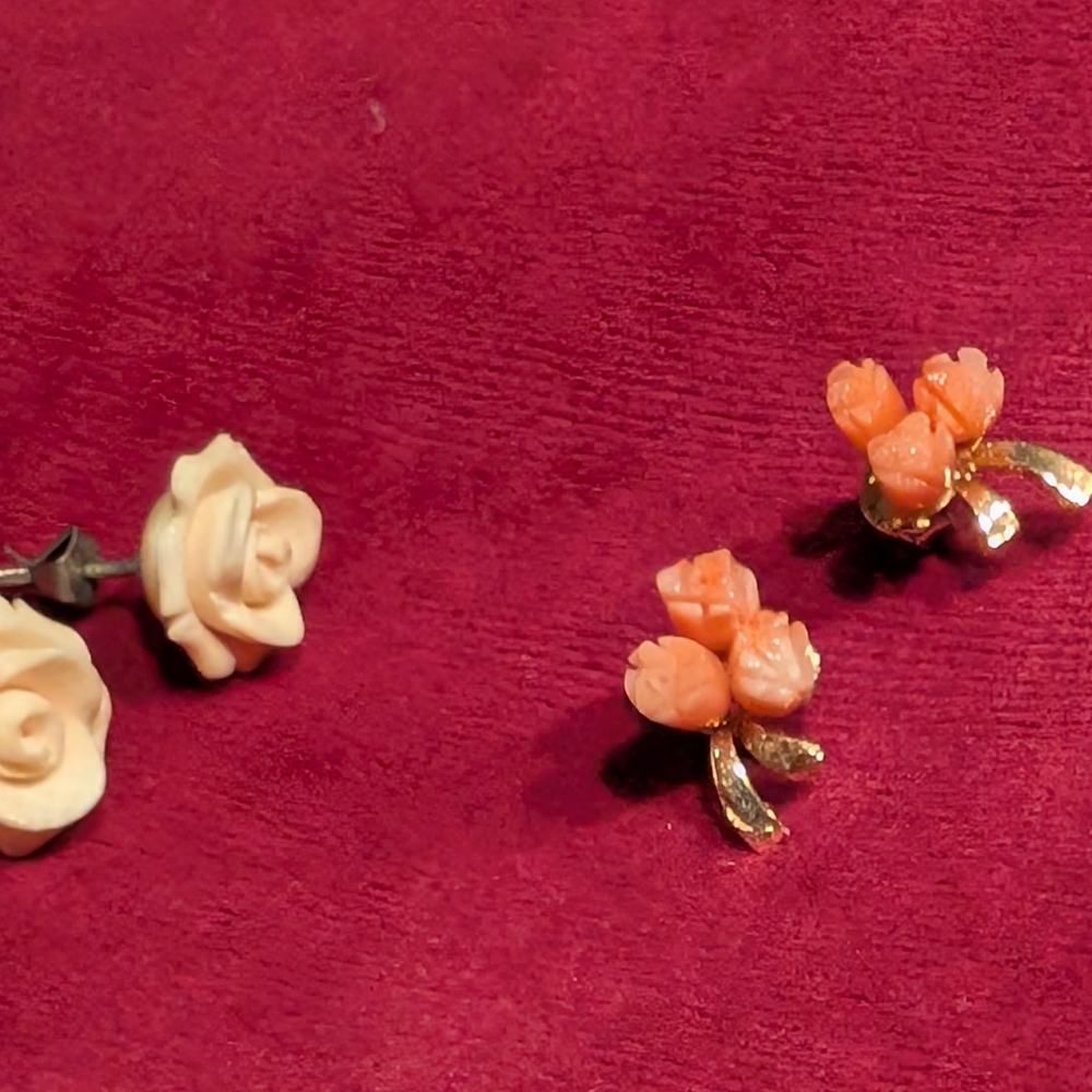 Elegant Floral Stud Earrings Set Coral And Bone - Picture 3 of 3